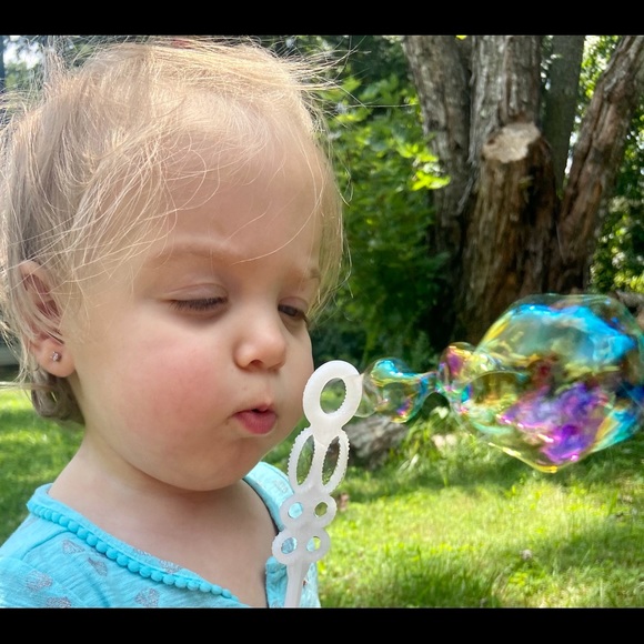 Meet your Posher, Gale - Picture 4 of 6